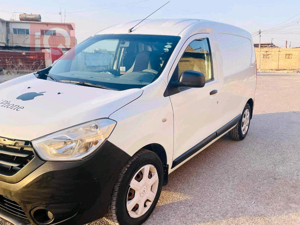 Renault Dokker Van